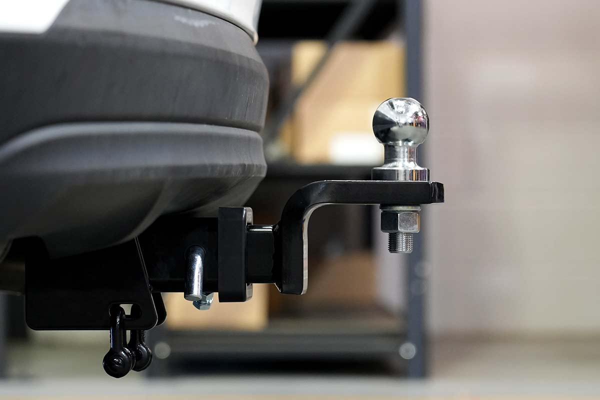expert towbar installation image